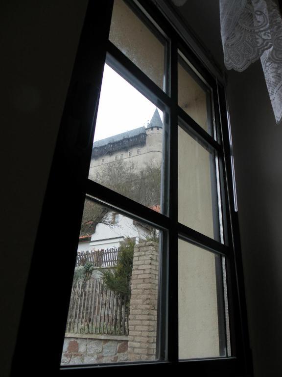 Hotel U Kralovny Dagmar à Karlštejn Chambre photo